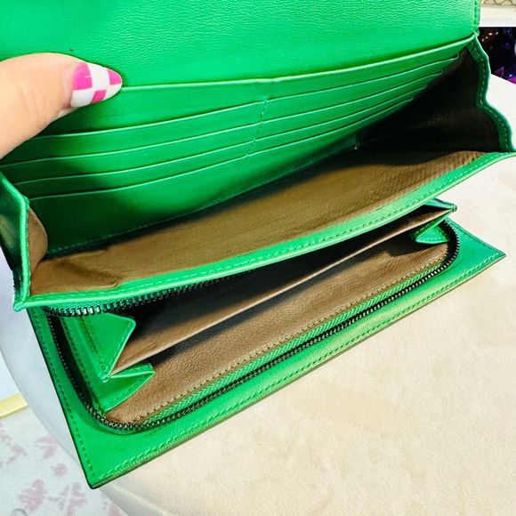 Bottega Veneta Ayers Snakeskin Leather Wallet - Picture 9 of 13